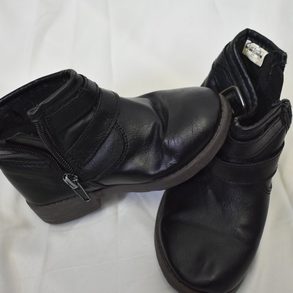Carters size 8 little girls black leather boots
